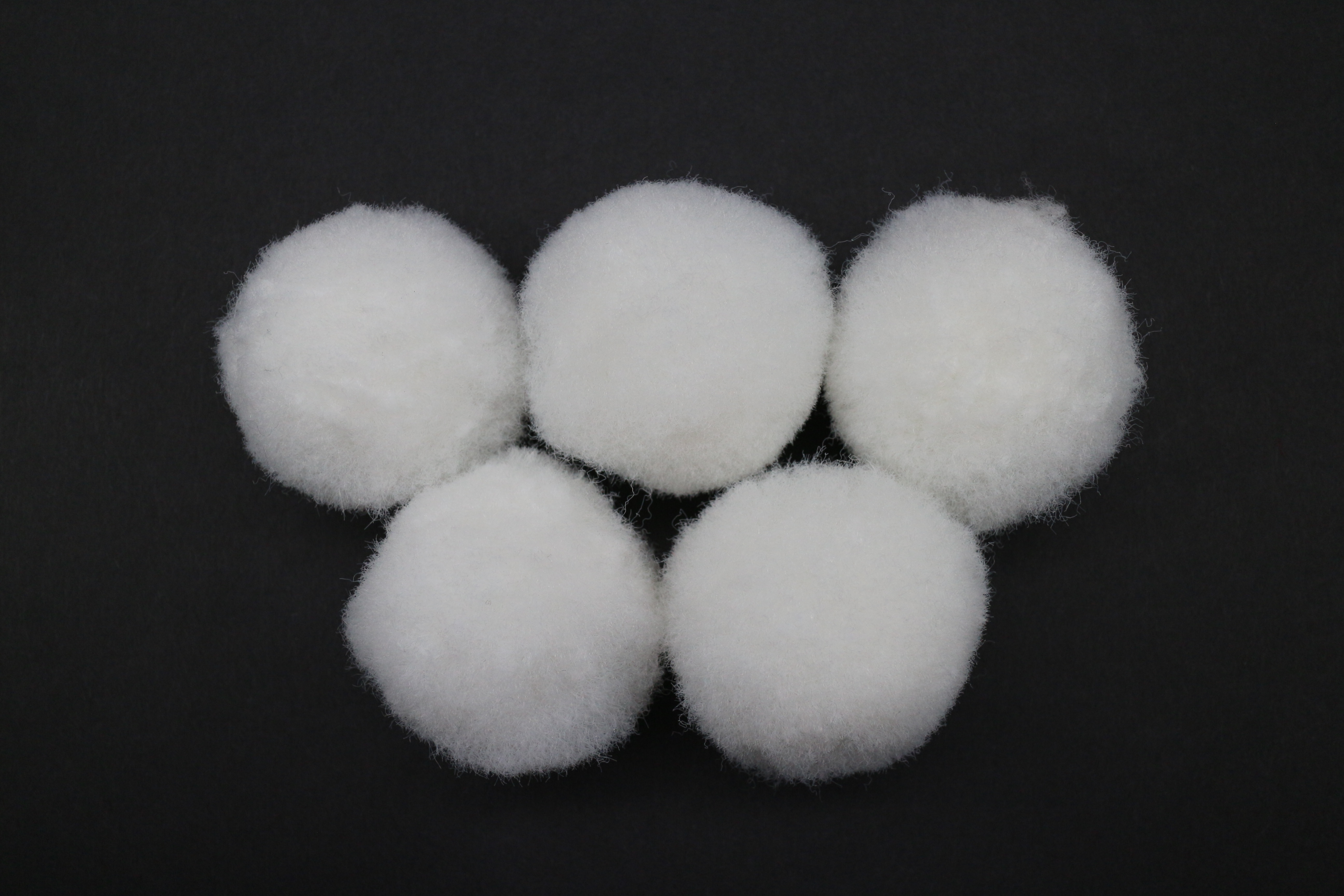 Fiber ball filter material
